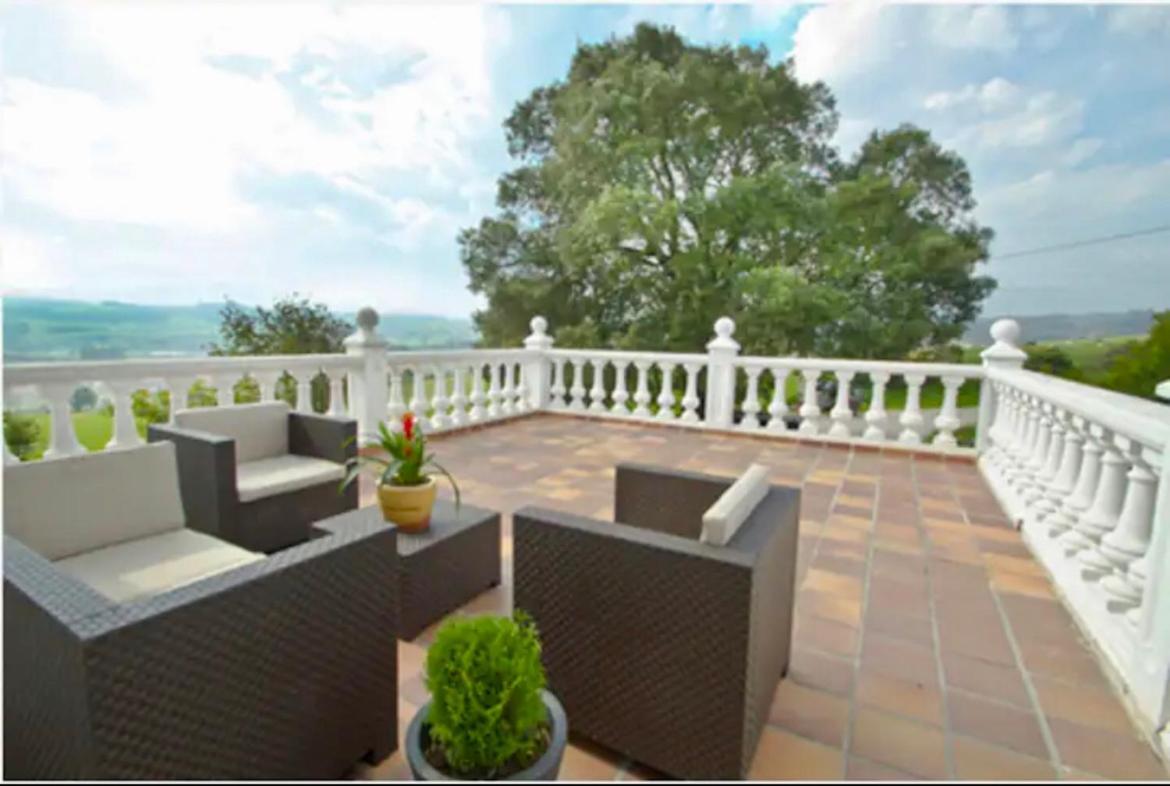 Apartamentos Nel I Santillana del Mar Luaran gambar