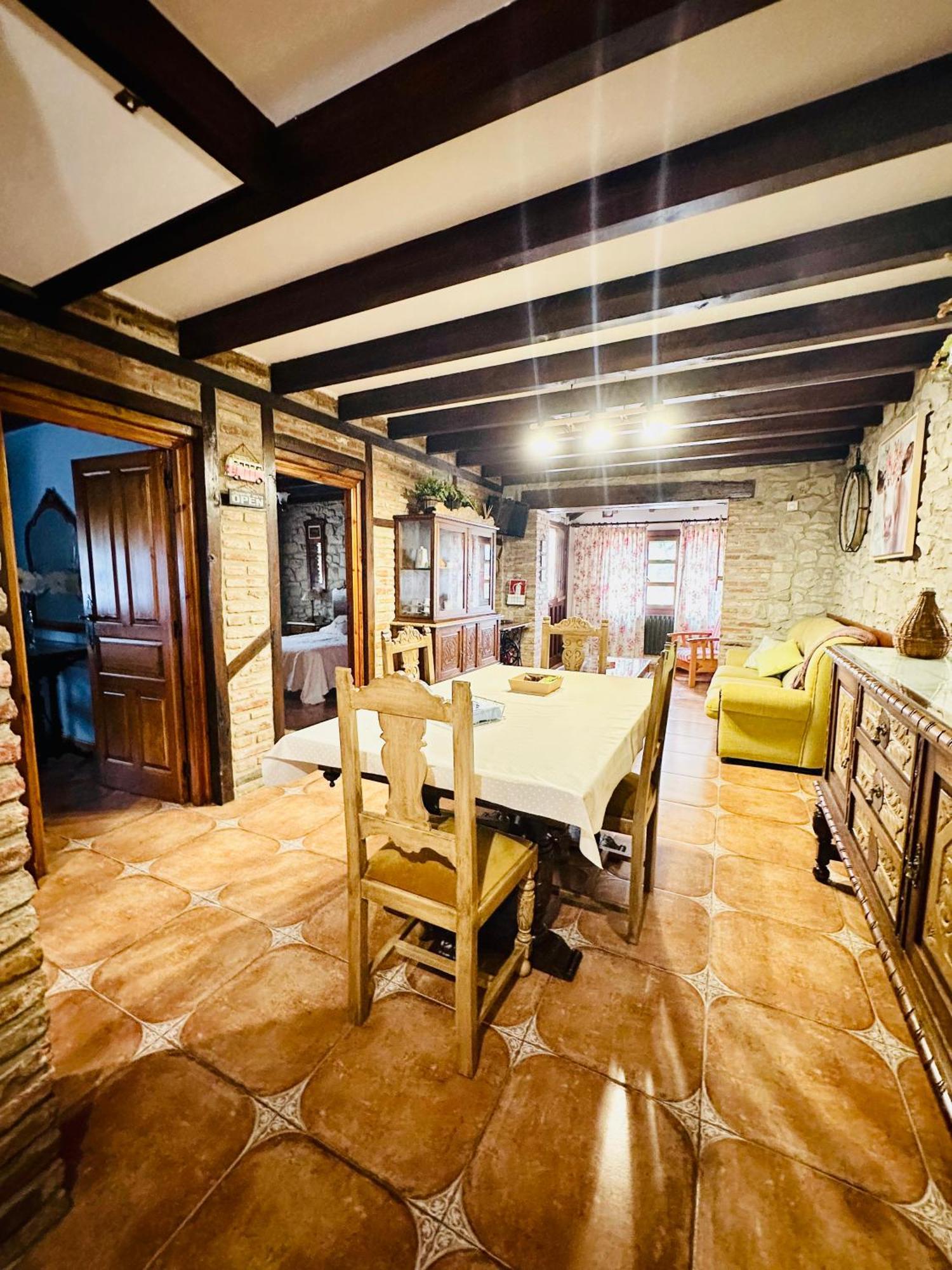 Apartamentos Nel I Santillana del Mar Luaran gambar